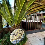 Bed & Breakfast Domus Ars & Jacuzzi 4*