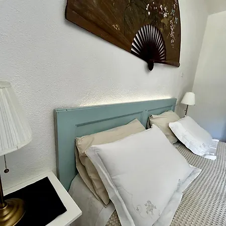 Domus Ars & Jacuzzi Bed & Breakfast 4*