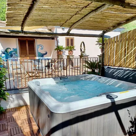 Domus Ars & Jacuzzi ベッド・アンド・ブレックファスト