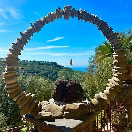 Bed & Breakfast Domus Ars & Massa Lubrense