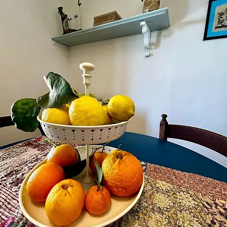 Bed & Breakfast Domus Ars & Massa Lubrense